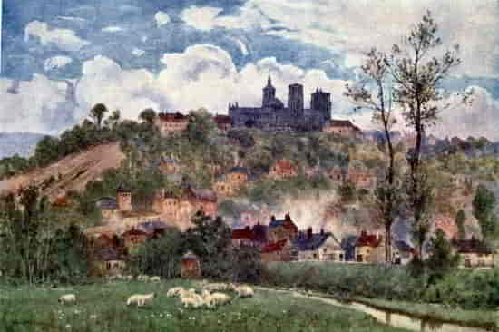 LÂON, VIEW FROM THE PLAIN