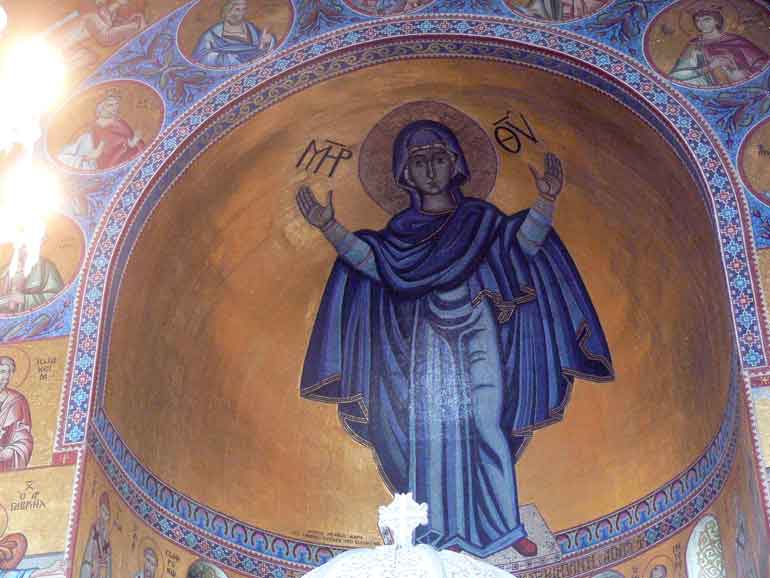 Volos, Basilica