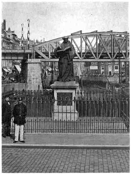 Statue of Erasmus at Rotterdam