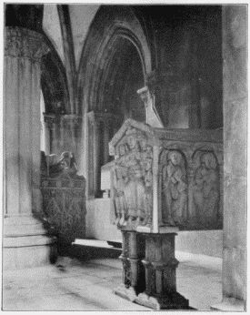 FIG. 31.Alcobaça.>Chapel with Royal Tombs.Dom Pedro and Dona Beatriz.)
