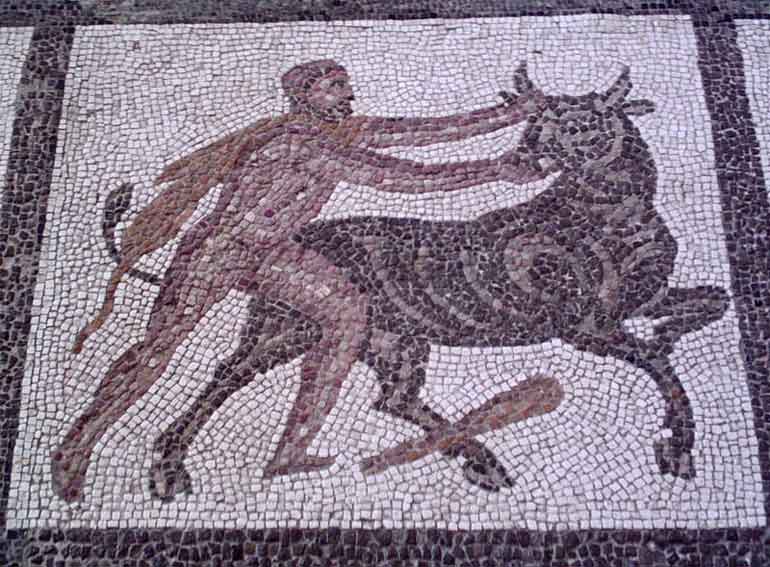 Hercules and the Cretan Bull, Liria
